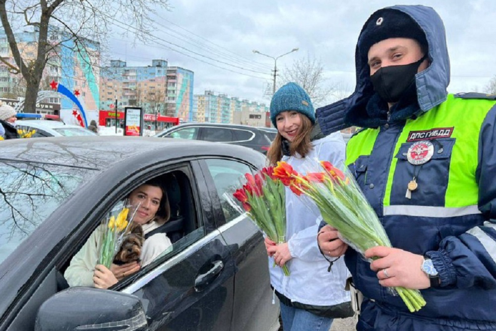Акция «Весна Цветы Авторадио» в Подмосковье