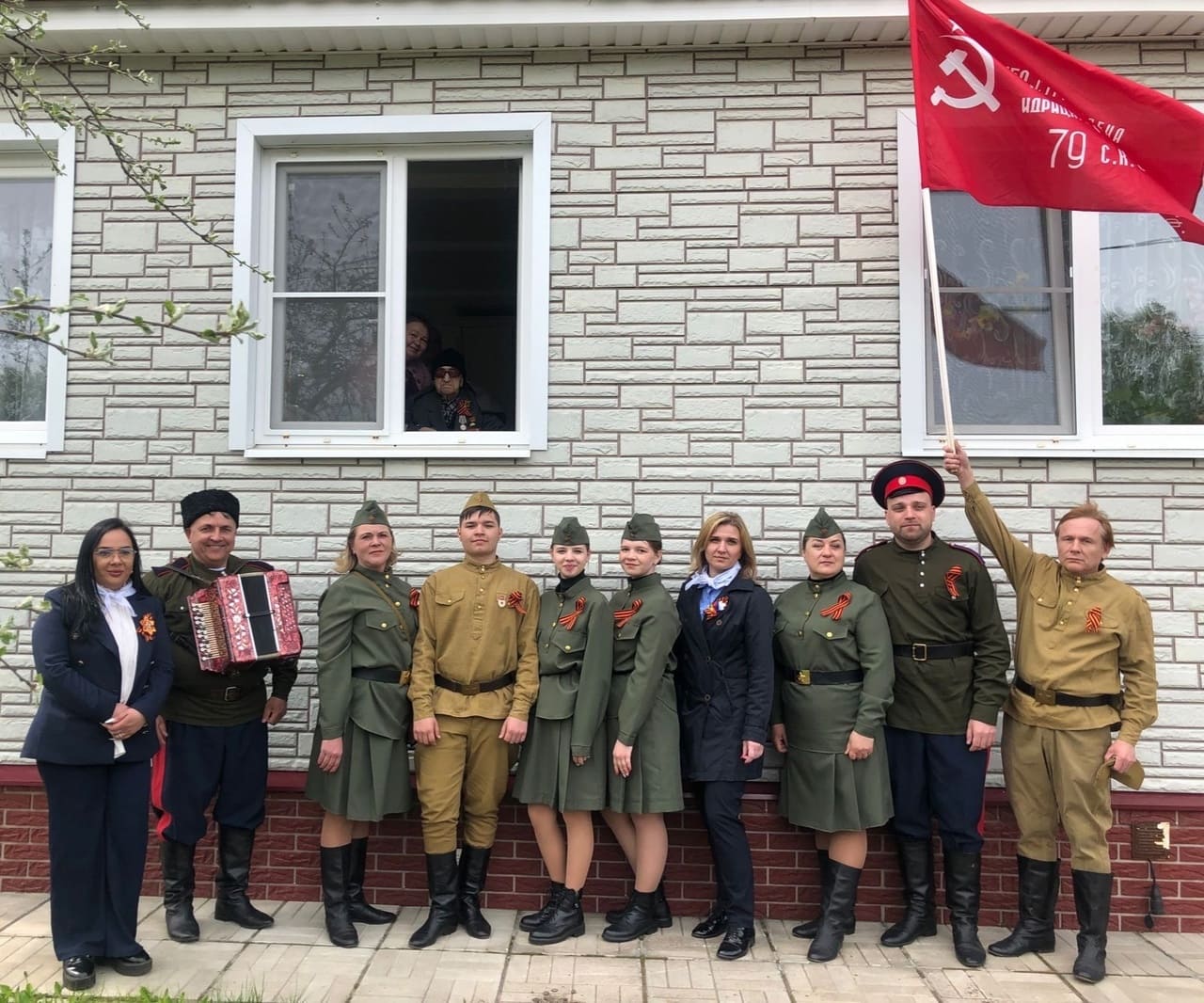 Сотрудники Медиахолдинга «Радиосити» поздравили участников Великой Отечественной Войны